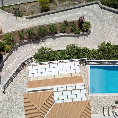 Dream Apartments With Sea Views アパート ヴァシリキ